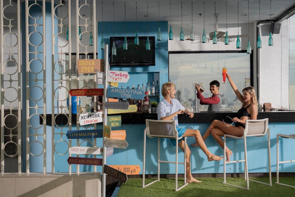 The Continent Hotel Sukhumvit - Asok BTS Bangkok - Resim 24