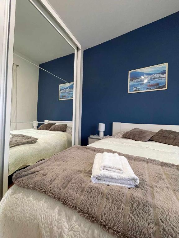 Postel nebo postele na pokoji v ubytování Kosante - luxury apartment - 150 m2 with fitness room