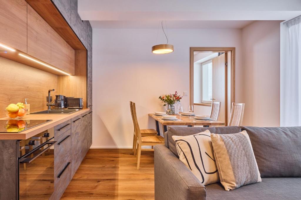 Krakonos Residence - 6