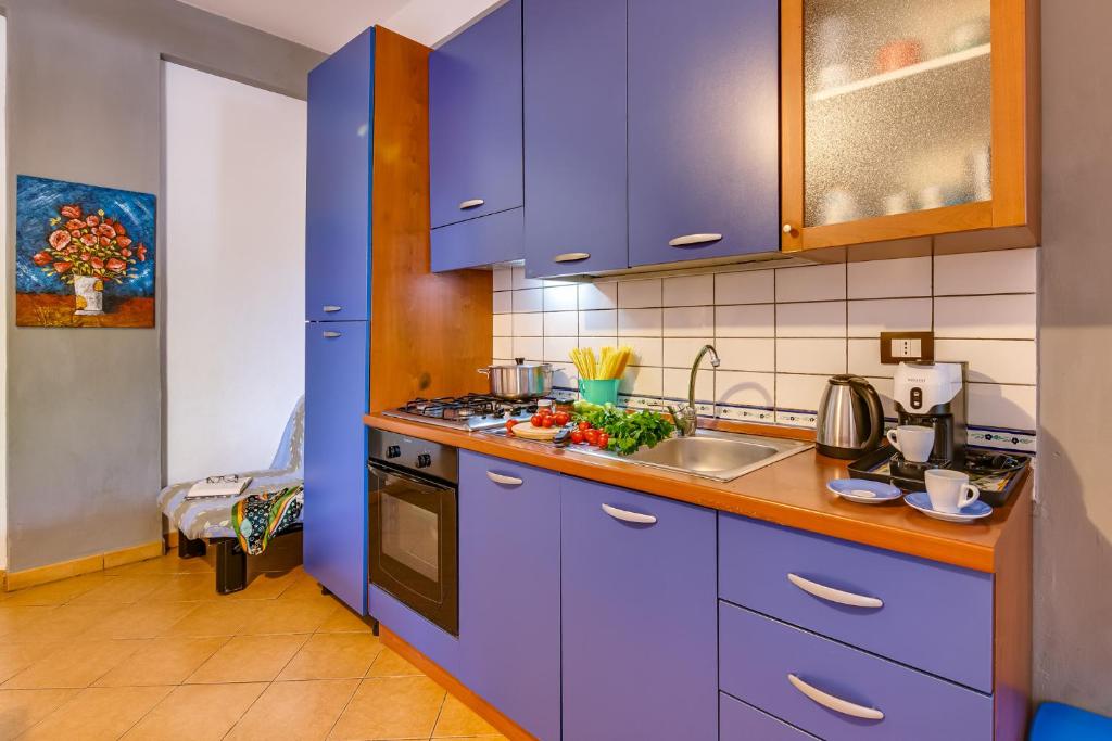 Kuchyň nebo kuchyňský kout v ubytování Case Vacanze Castellana Dream