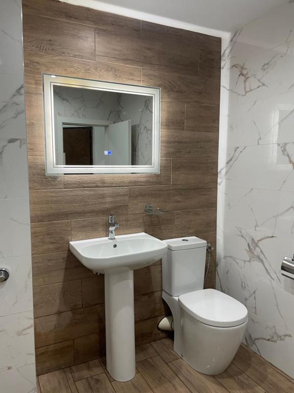 Koupelna v ubytování Hotel Rotasar