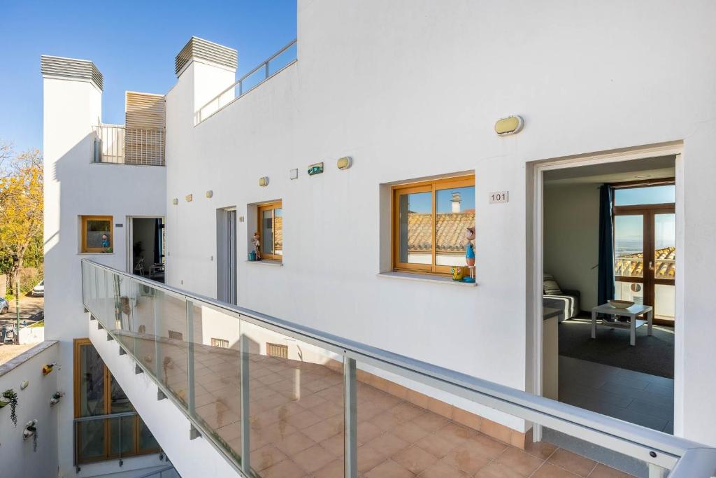 Balkón alebo terasa v ubytovaní Casa Xanadu Carmona - Stylish villa with rooftop terrace and stunning views of Parador