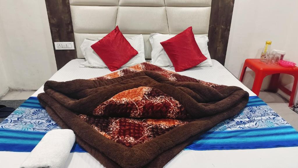 Sunny guest house Dalhousie (India Banikhet)