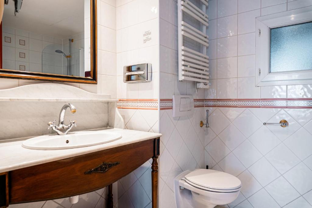 Maison Eugenie - Resim 10