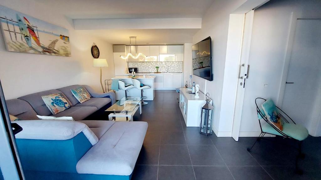 Posezení v ubytování Casa Ana - Luxury pool apartment at Casilla de Costa