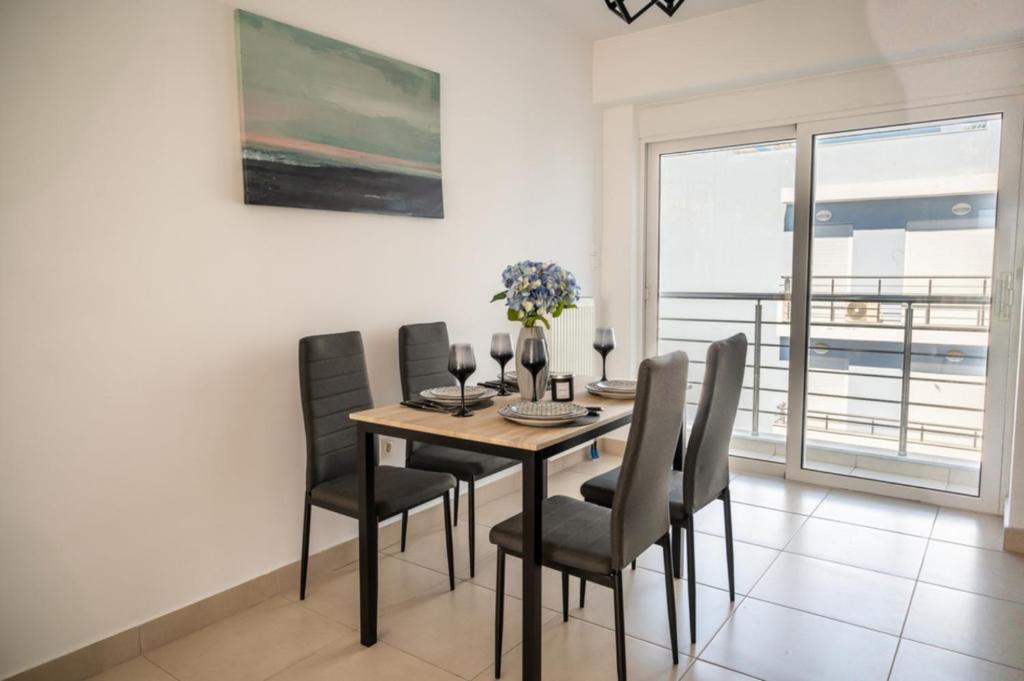 Fotografie z fotogalerie ubytování Elegant apartment with breathtaking cityscape view (Drap_F5) v destinaci Piraeus