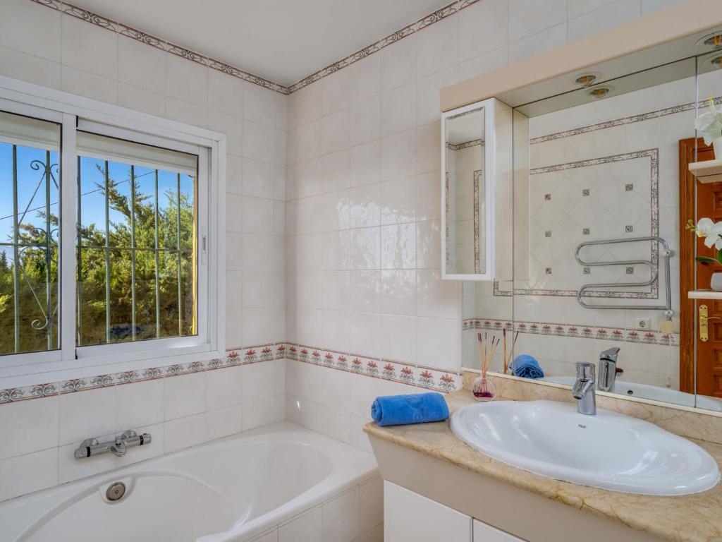Fotografia z galérie ubytovania Villa Banus Hills by Interhome v Marbelli
