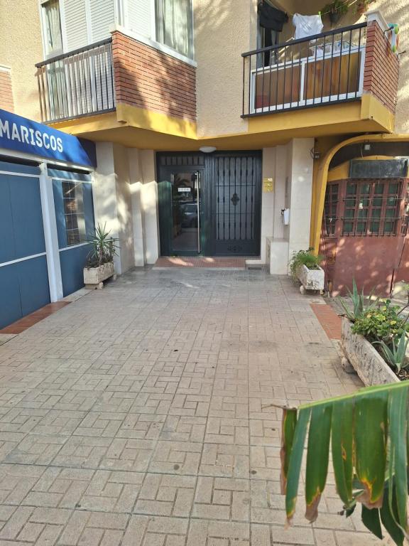 Budynek, w którym mieści się apartament