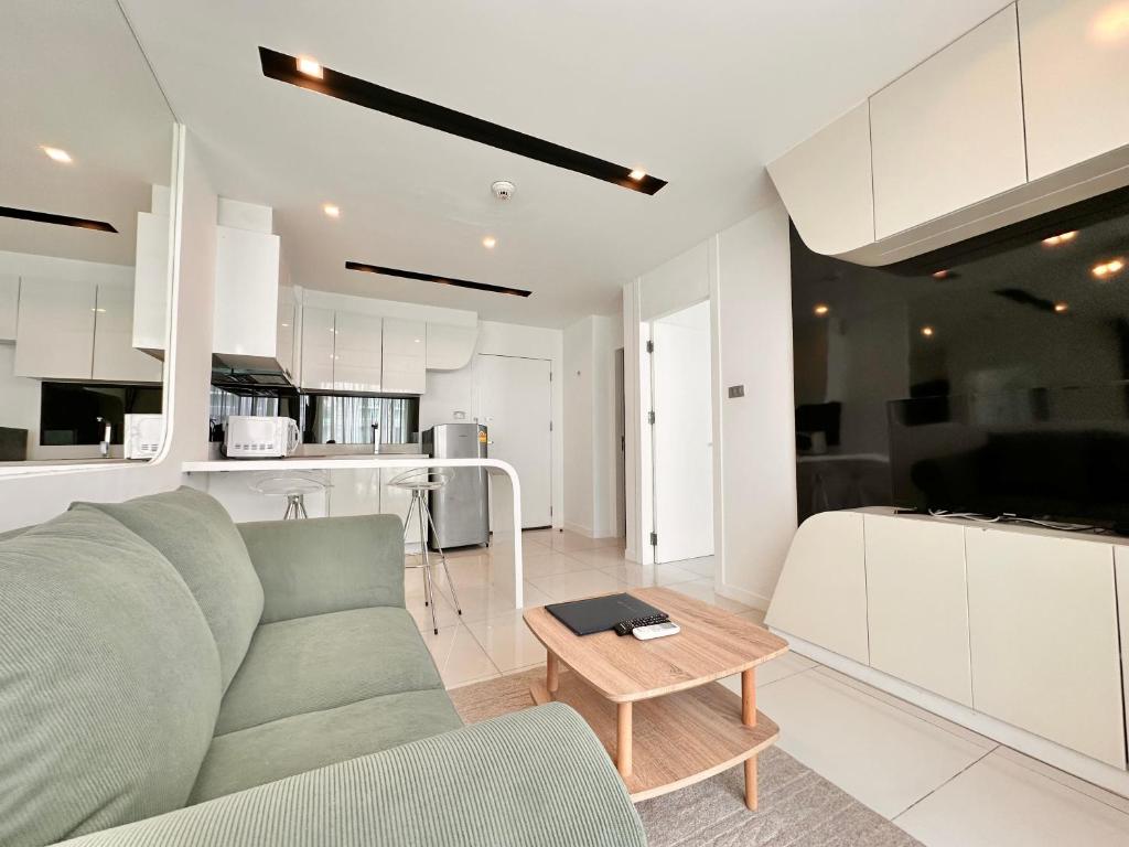Fotografie z fotogalerie ubytování GLAMOROUS 1 Bedroom in City Center Residence v destinaci Pattaya Central