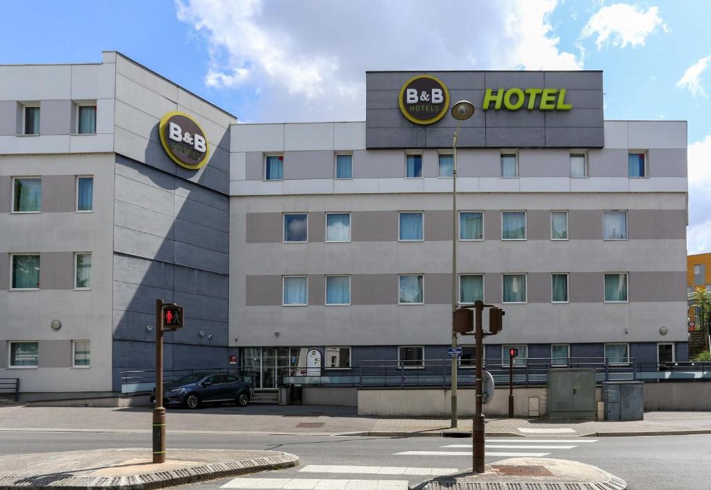 B&B HOTEL Reims Centre Gare - Resim 18