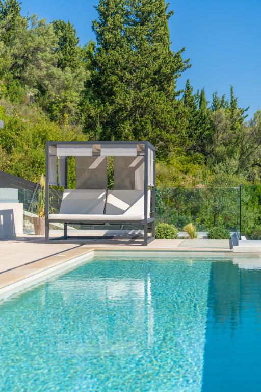 Πισίνα στο ή κοντά στο Smirties Villas
