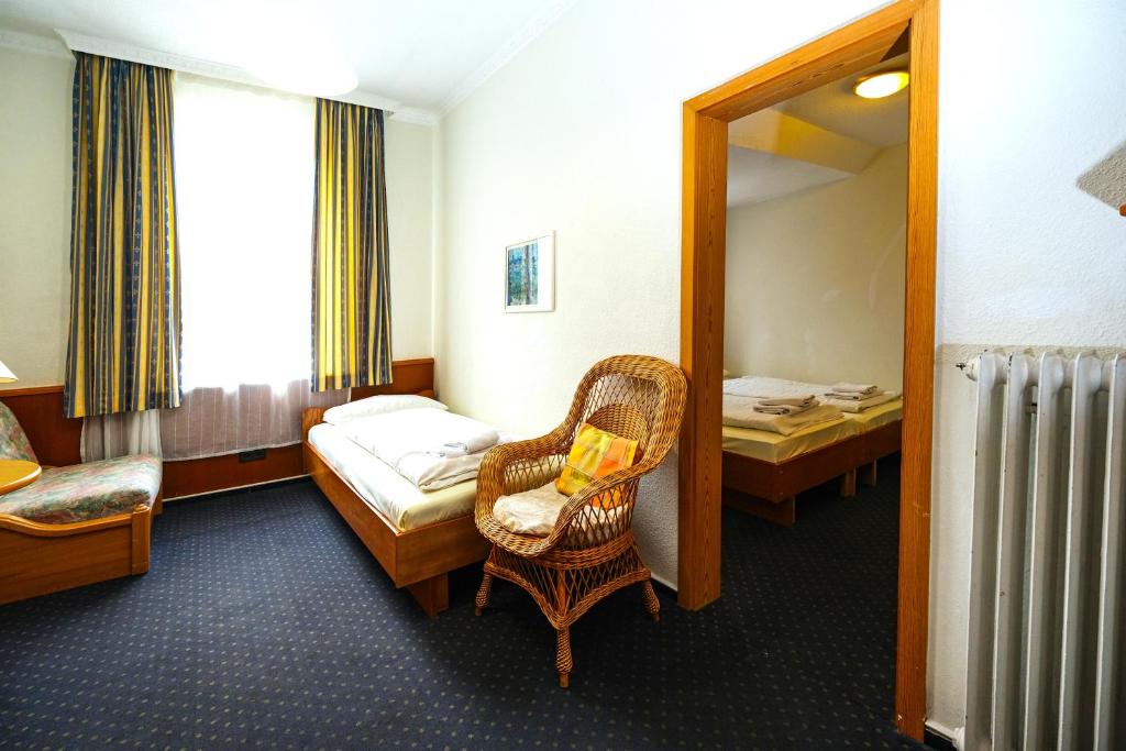 Haus am Walde - Dreibettzimmer Mit Aussicht
