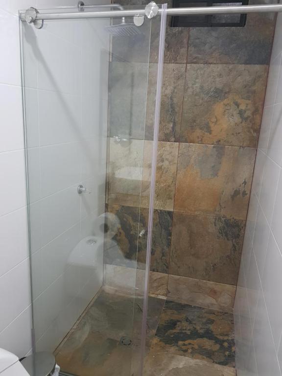 Un baño de Hotel Valledupar Plaza