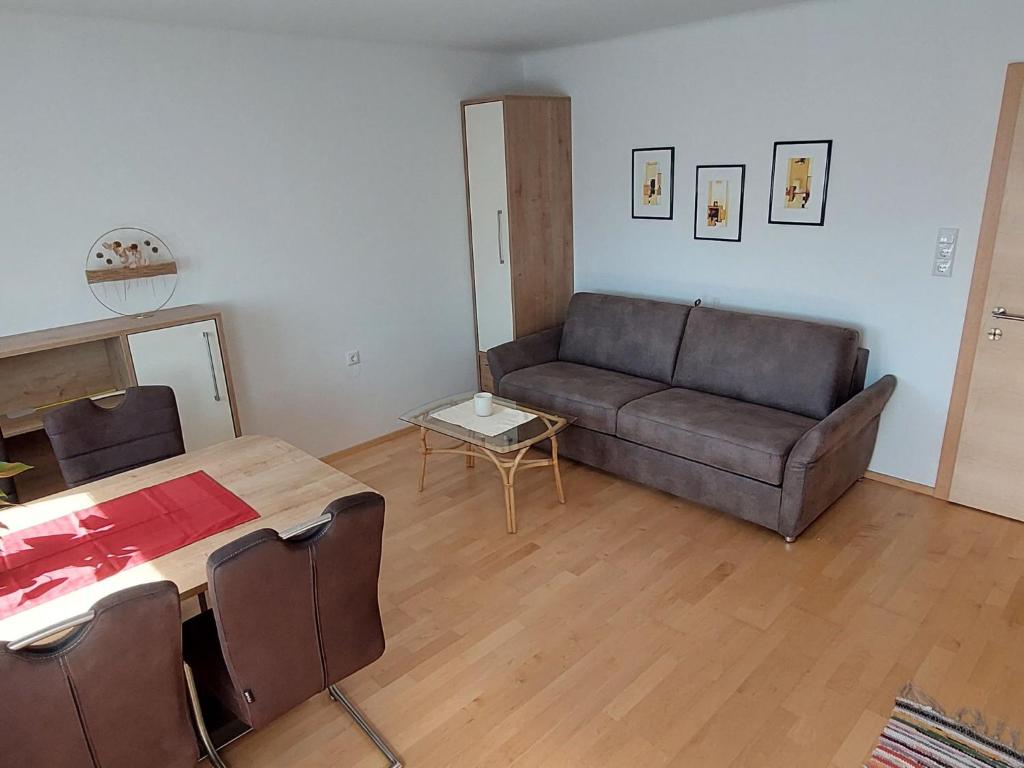 Posezení v ubytování Apartment Rupertus-2 by Interhome
