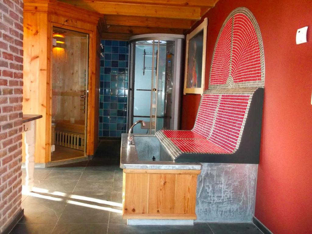 Koupelna v ubytování Holiday Home Wiringherlant-28 by Interhome