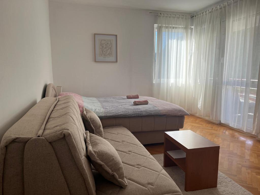 Postel nebo postele na pokoji v ubytování Cozy apartment with the view