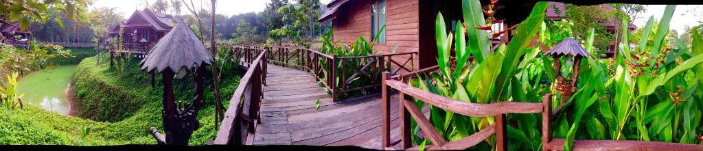 Zahrada ubytování Burilamplai Resort บุรีลำปลาย รีสอร์ท