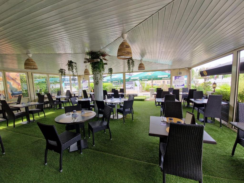 BIVIUS Hotel Restaurant Luxembourg - Resim 3