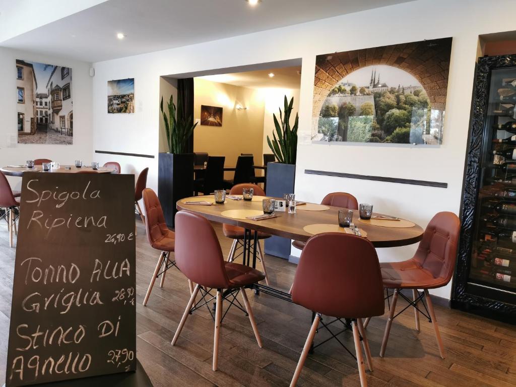 BIVIUS Hotel Restaurant Luxembourg - Resim 9