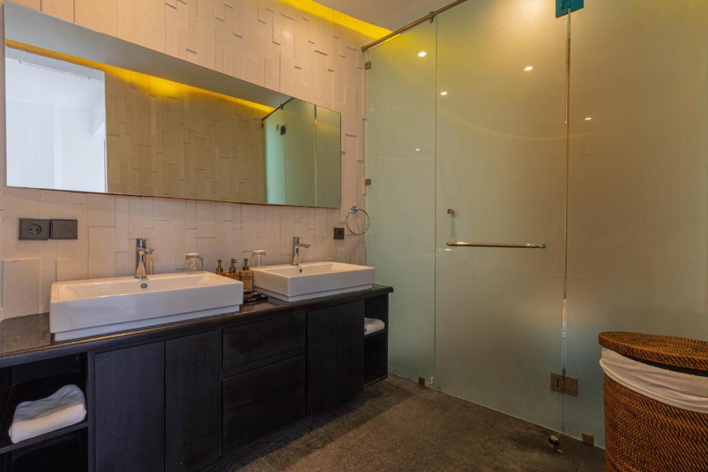 Taman Mesari Luxury Villas-Seminyak - 12