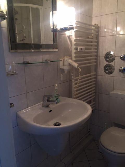 Koupelna v ubytování Luv-und-Lee-Apartment-5
