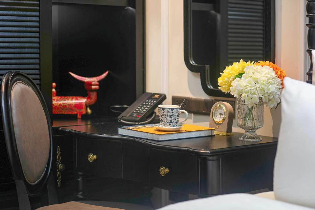 Amira Hotel Hanoi - 4