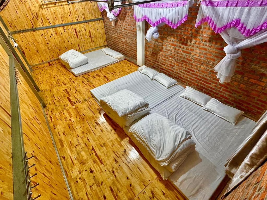 Riverside Homestay - 13