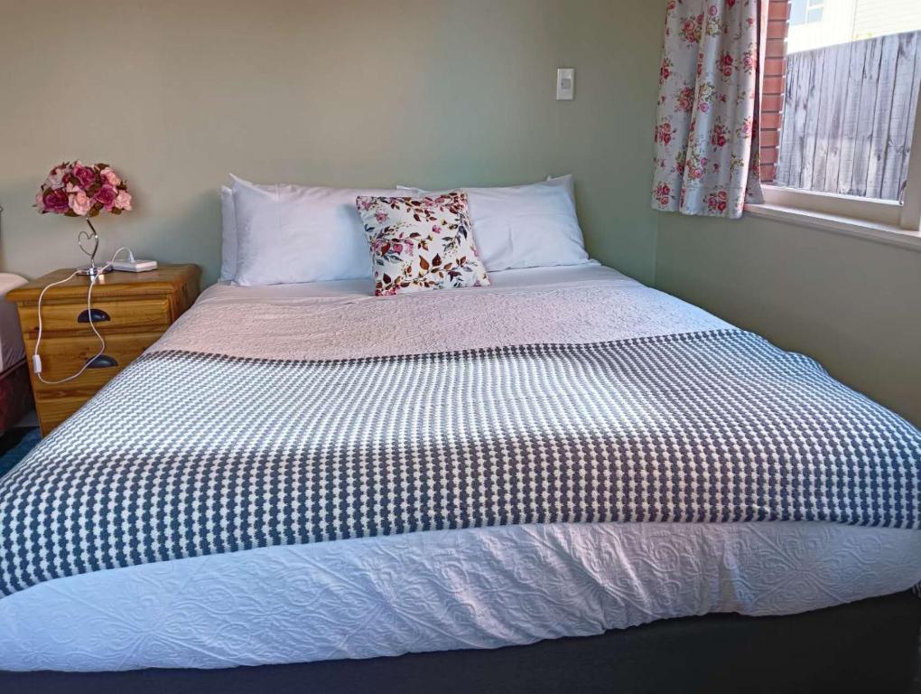 Sweet Home between CBD and University - Resim 16