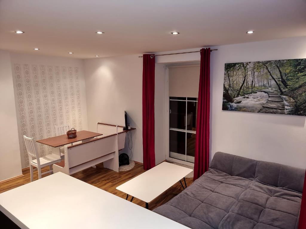 Postel nebo postele na pokoji v ubytování Rentcenter79_2