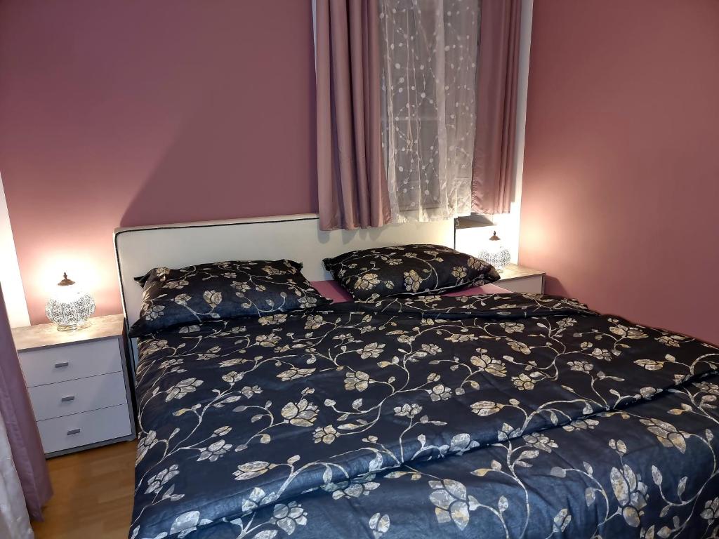 Postel nebo postele na pokoji v ubytování Rentcenter79_2