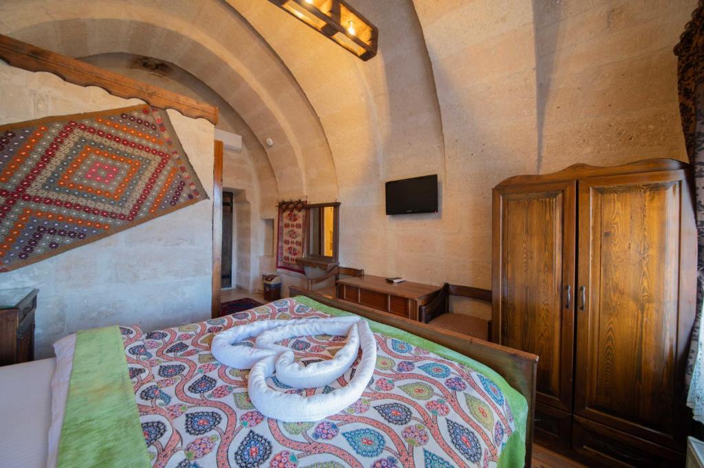 Safran Cave Hotel - 3