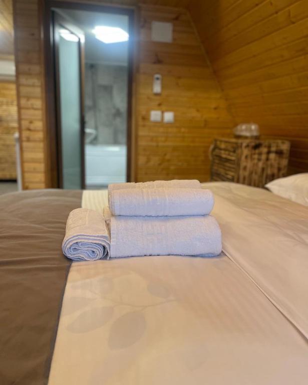 Potcoava Dunarii - Chambre Familiale Avec Salle De Bain Privée