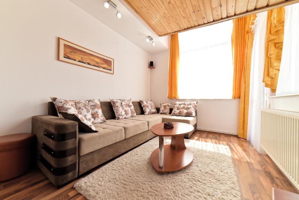 Hotel Oasis - Resim 32