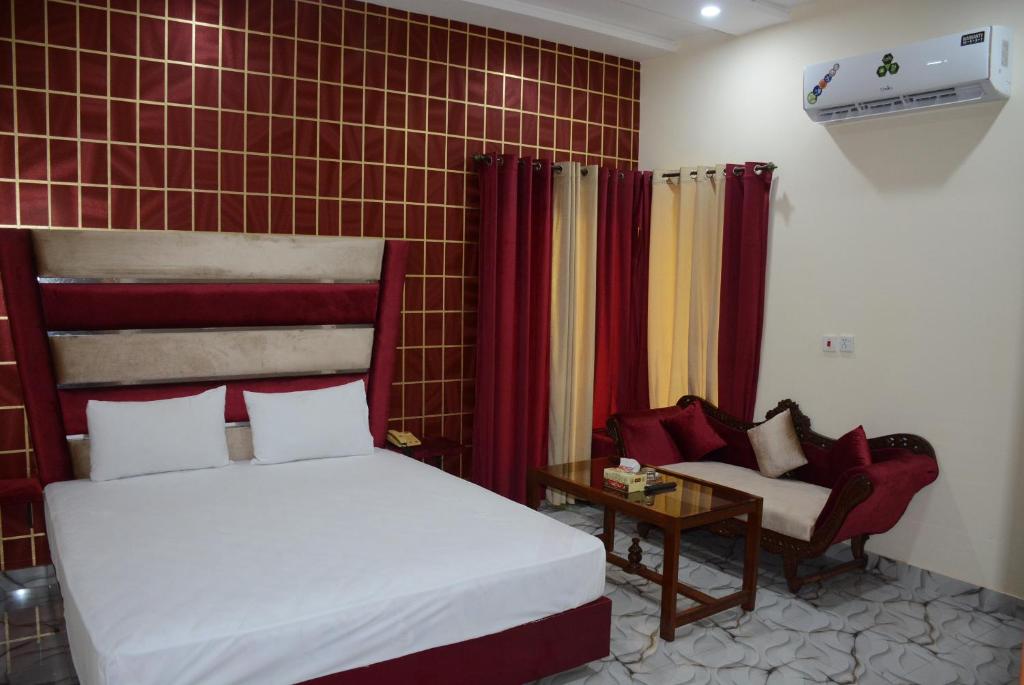 Hotel The Taj Multan, Multan (updated prices 2024)