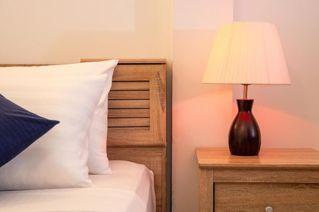 Postel nebo postele na pokoji v ubytování Biosphere Inn