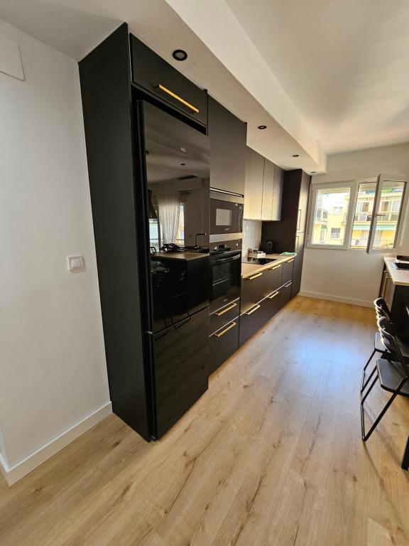 Kuchyňa alebo kuchynka v ubytovaní Exclusivo apartamento cerca de la playa