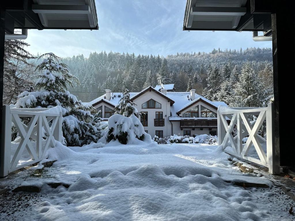 Górska Legenda Apartamenty & Domki v zimě