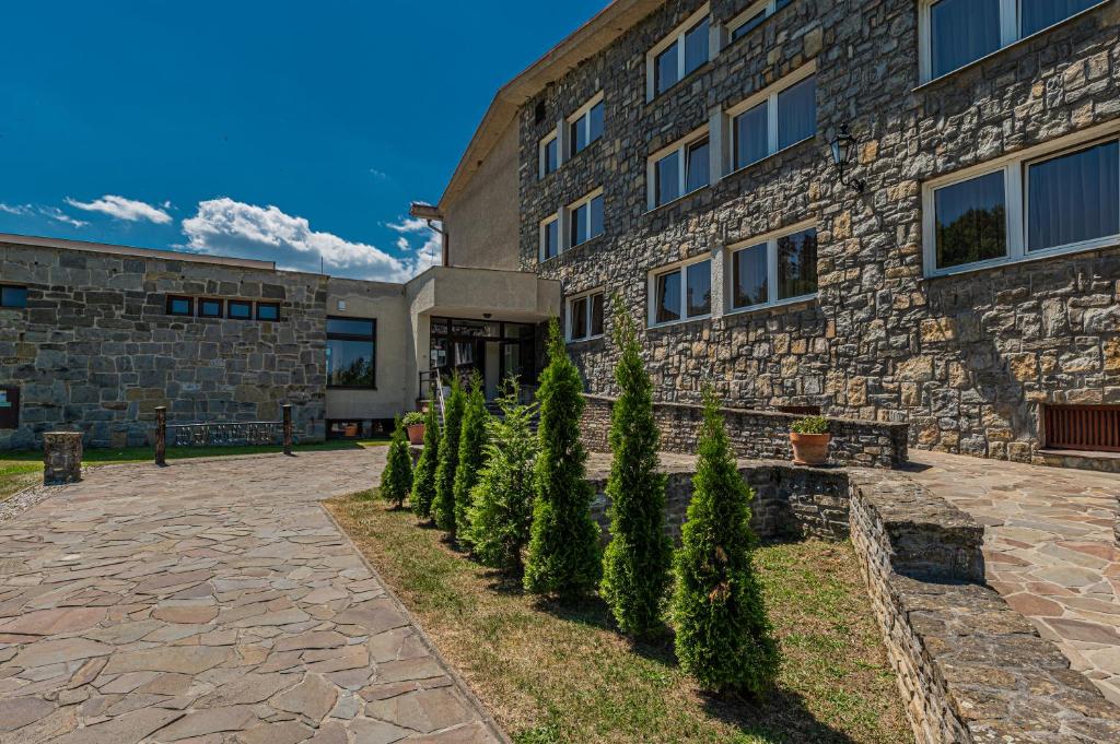 Budova, kde se aparthotel nachází