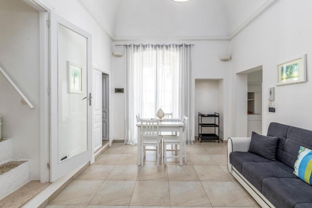 Istumisnurk majutusasutuses Le Bianche Suites Ostuni