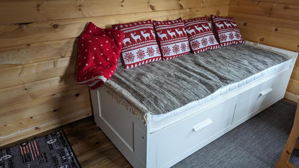 Postel nebo postele na pokoji v ubytování Lapland Snow Moose