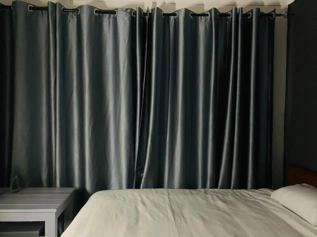 AfrikaWisa at O.R. Tambo International Airport - Budget Double Room