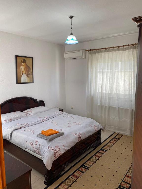 Lovely flat in the heart of Korca 7 - Image 2