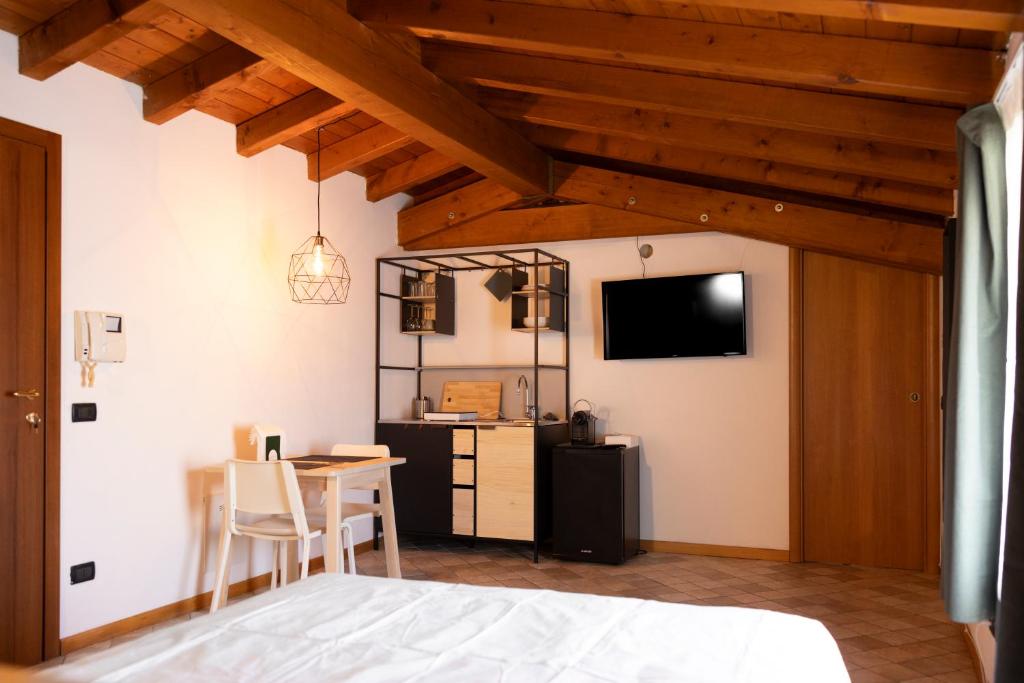 Traditional Italian House - Franciacorta, Rovato – Updated 2024 Prices