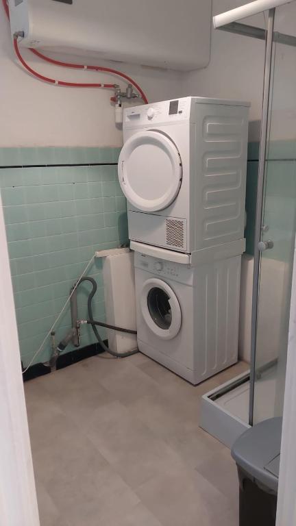 **** MER SEA 1 A 8 PERSONNES 80M2 A 120M DE LA MER **** - 8