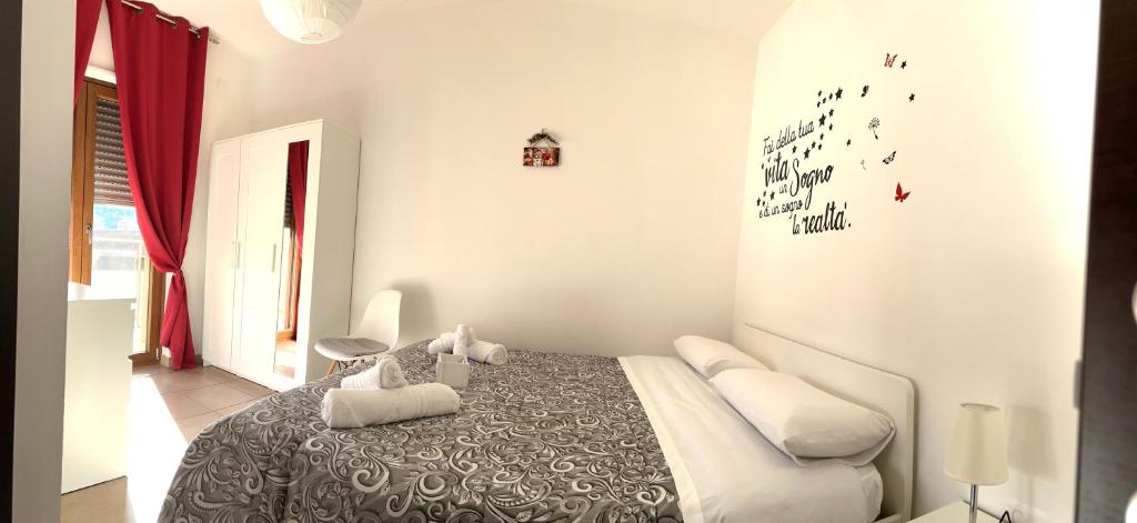 Postel nebo postele na pokoji v ubytování Sunrise Home