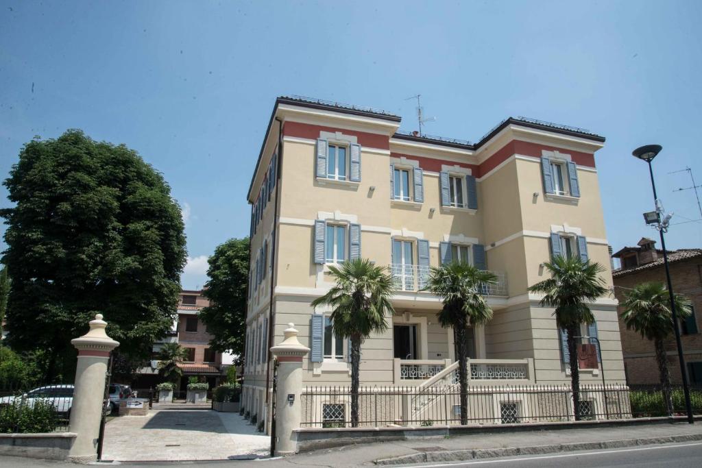 The building in which a szállodákat is located