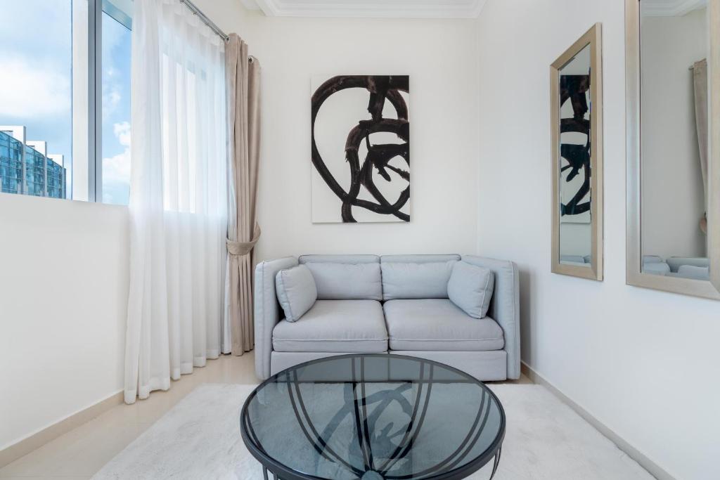 Posezení v ubytování Perfect 2BD apartment in the heart of Marina - top spot