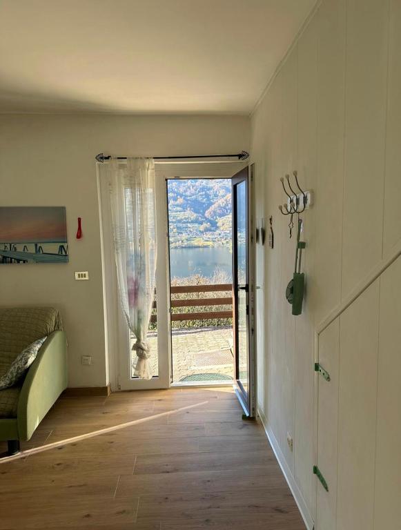 Kép Lake Apartment Ischia Green szállásáról Tennában a galériában