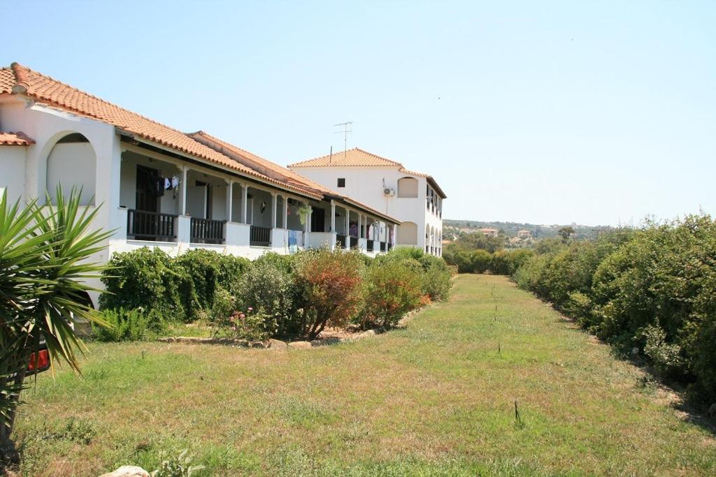Zahrada ubytování Ilias Apartments