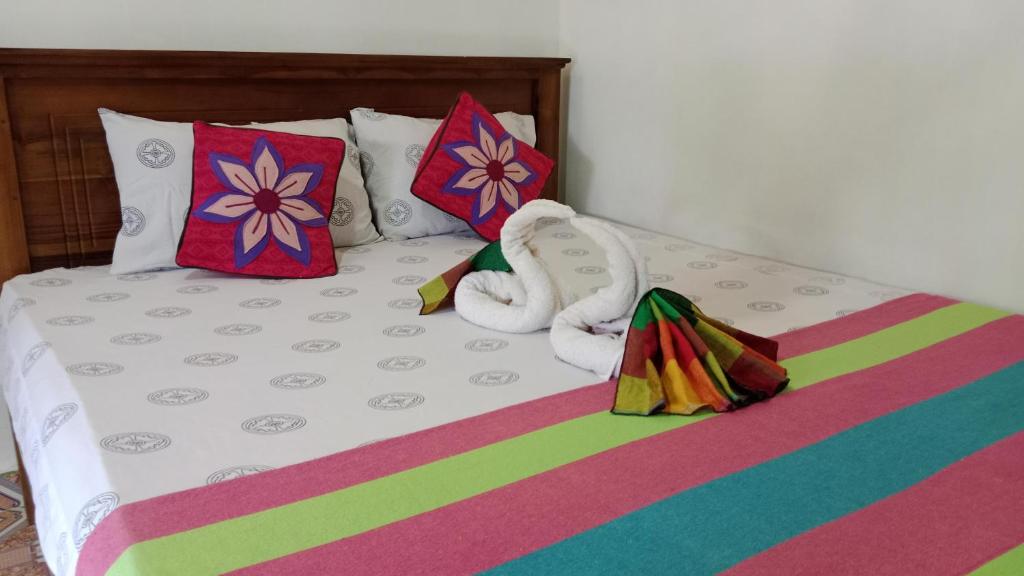 Chanaka Holiday Inn - 8